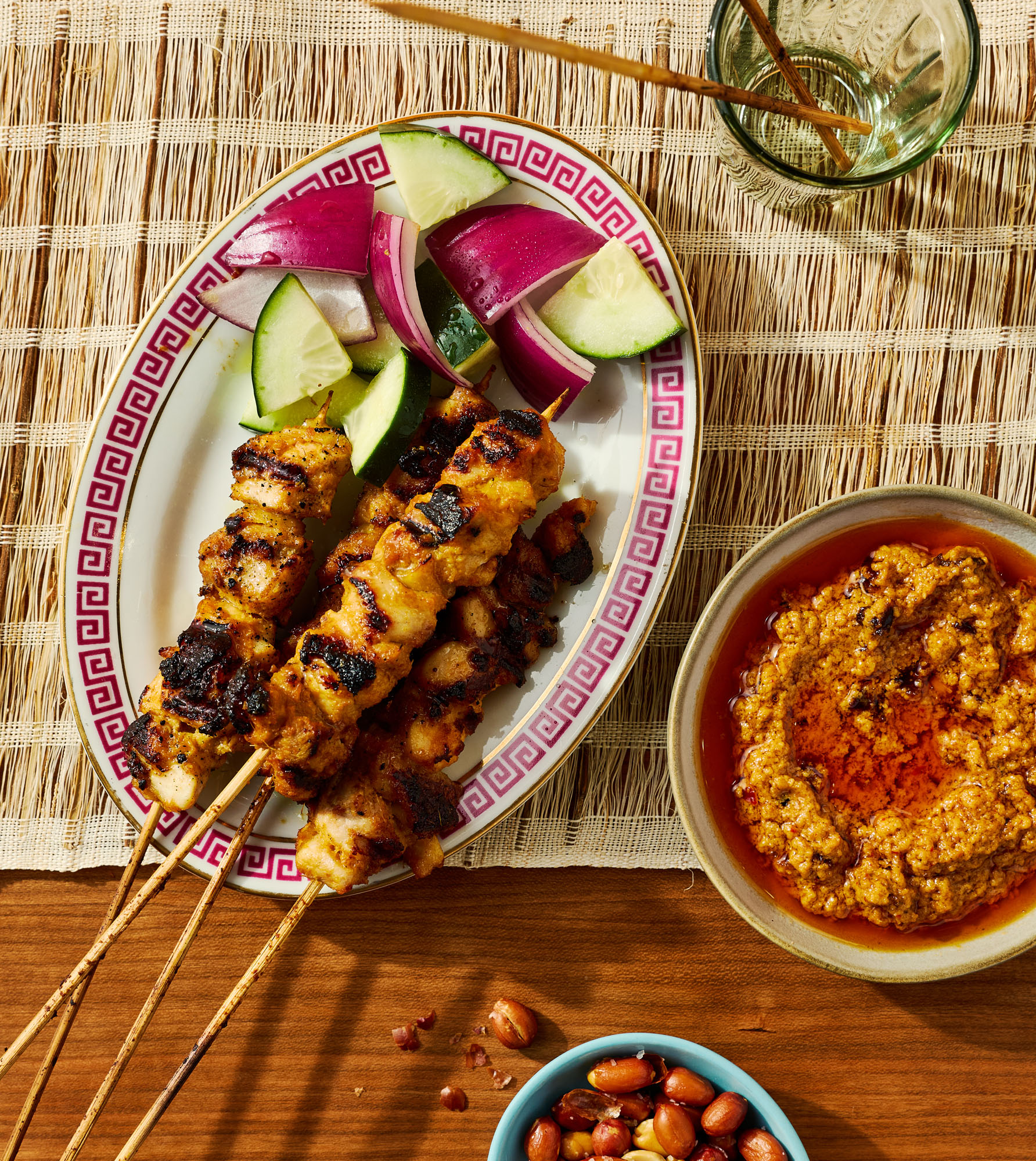 Chicken satay skewers with peanut sauce